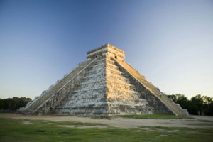 El Castillo (The Castle)